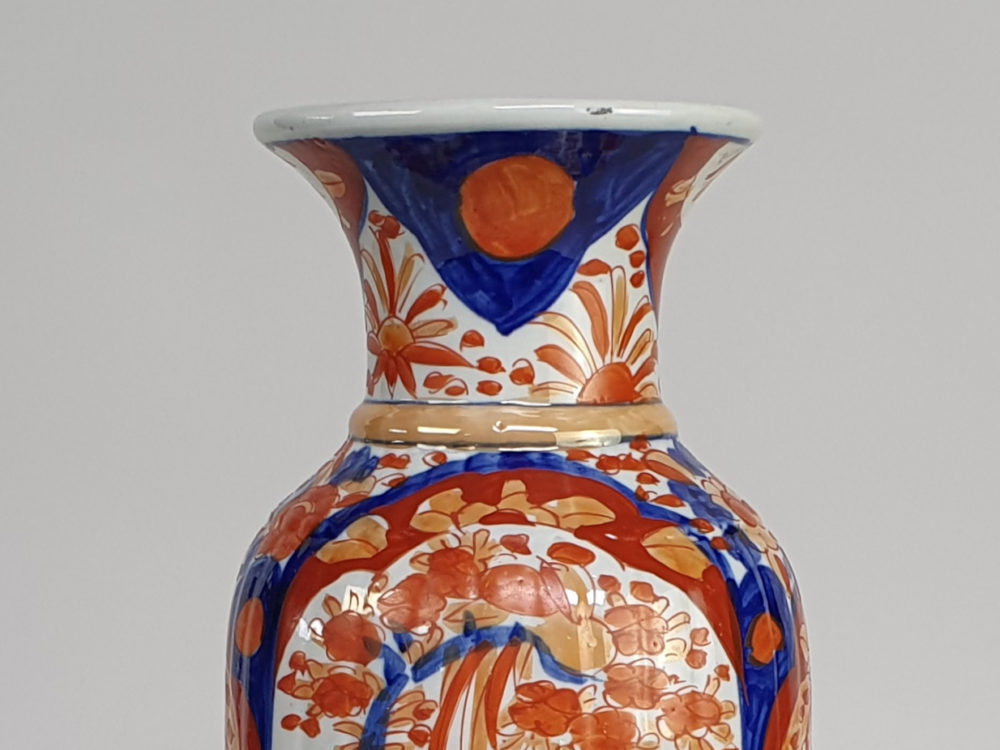 Tall cylindrical 1940s antique Imari Vase