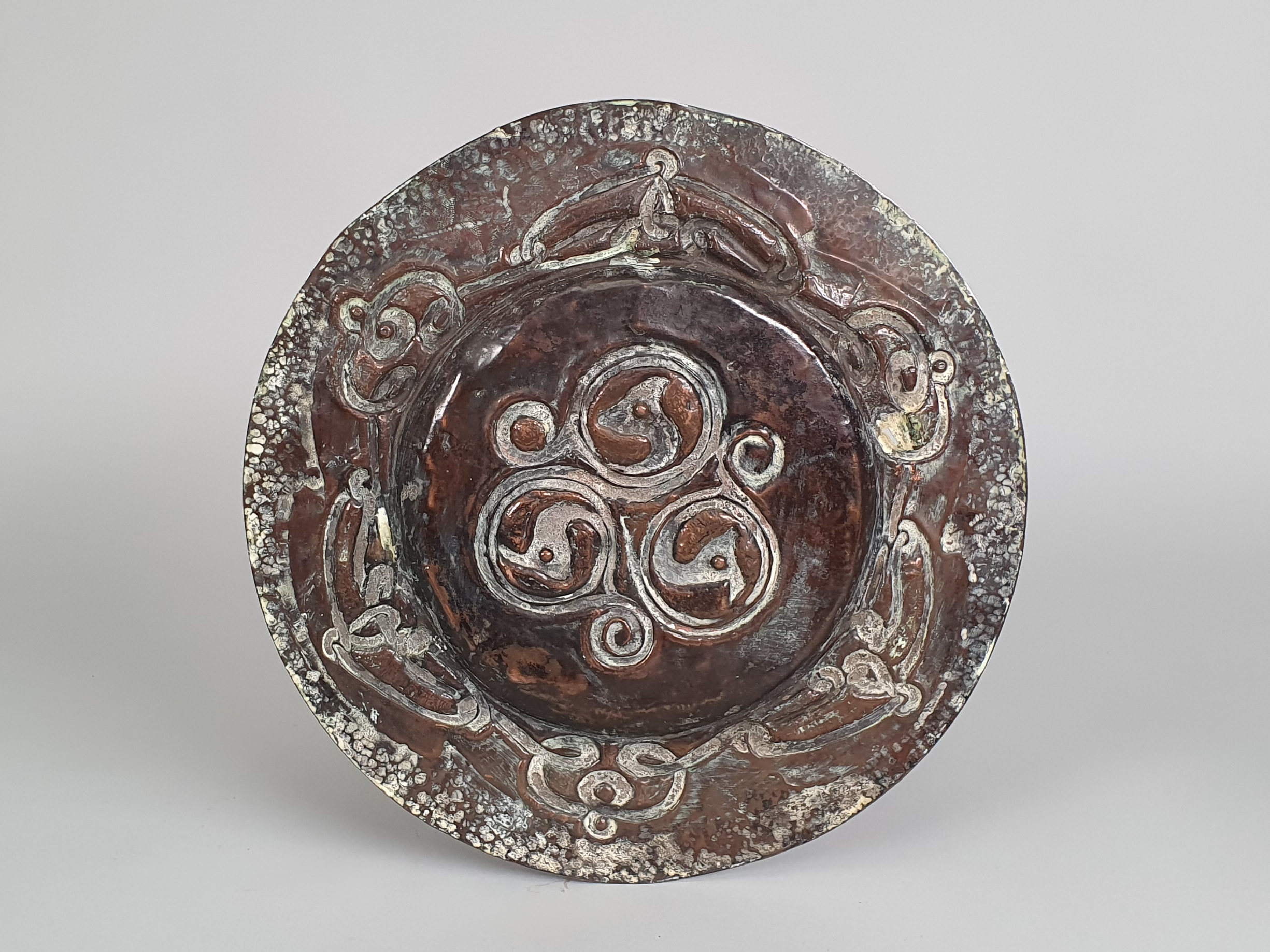 arts and crafts copper charger reverse