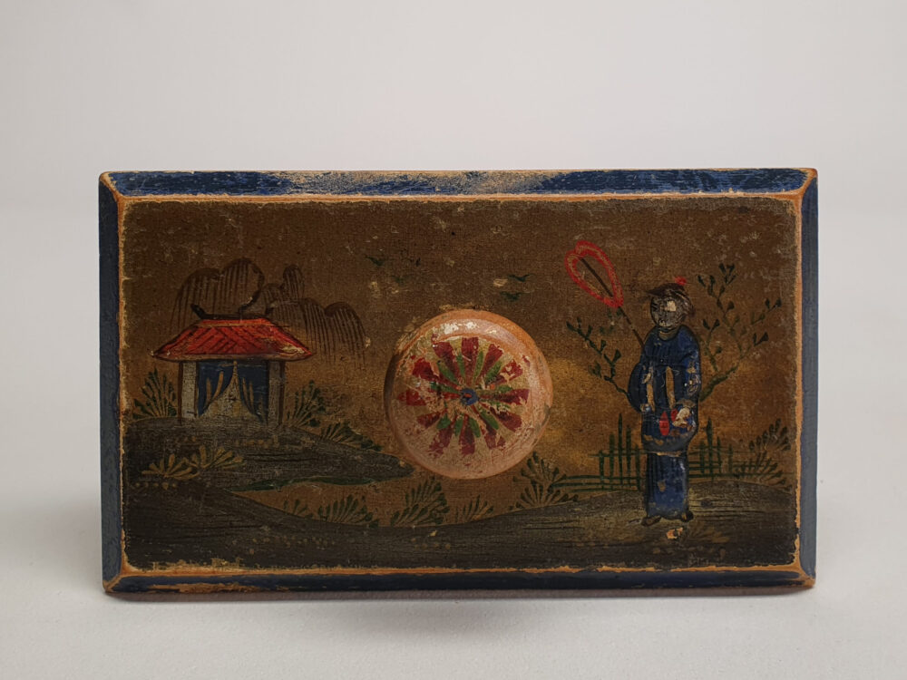 Antique Georgian chinoiserie wooden Ink Rocker Blotter for a desk