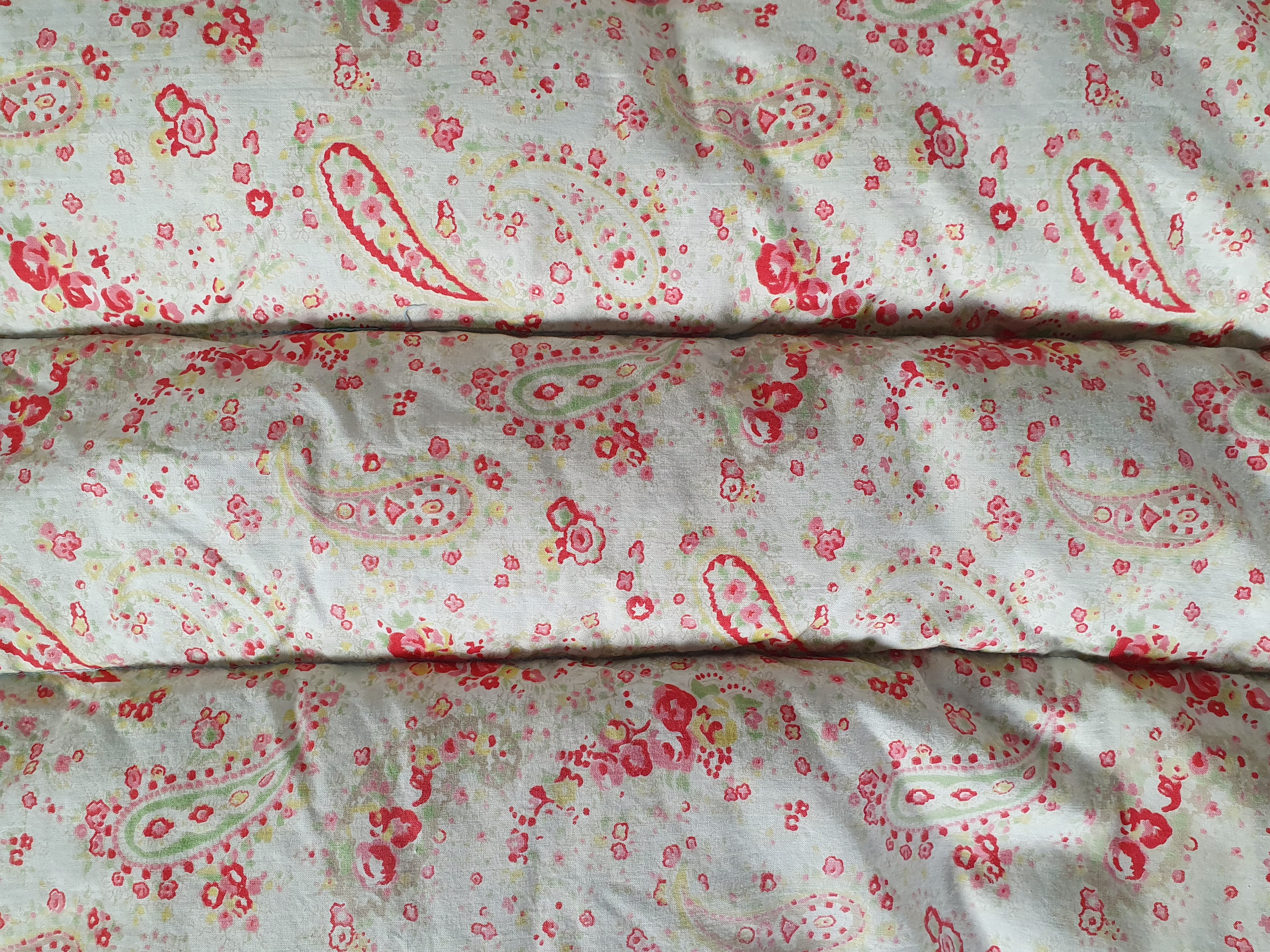 paisley eiderdown close up