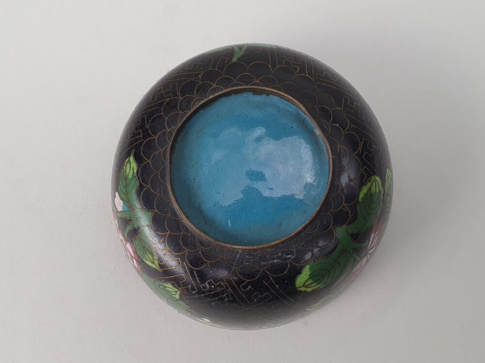 Decorative antique Japanese Cloisonné black Bowl with pretty flowers & turquoise interior