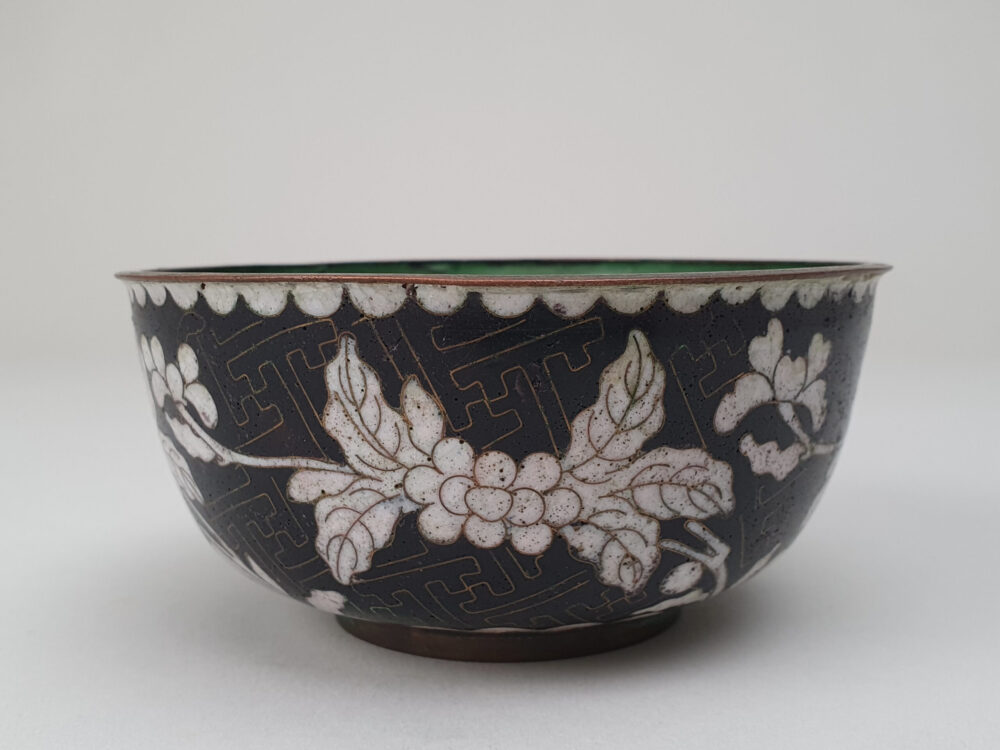 Decorative antique Japanese Cloisonné black Bowl with pretty flowers & turquoise interior