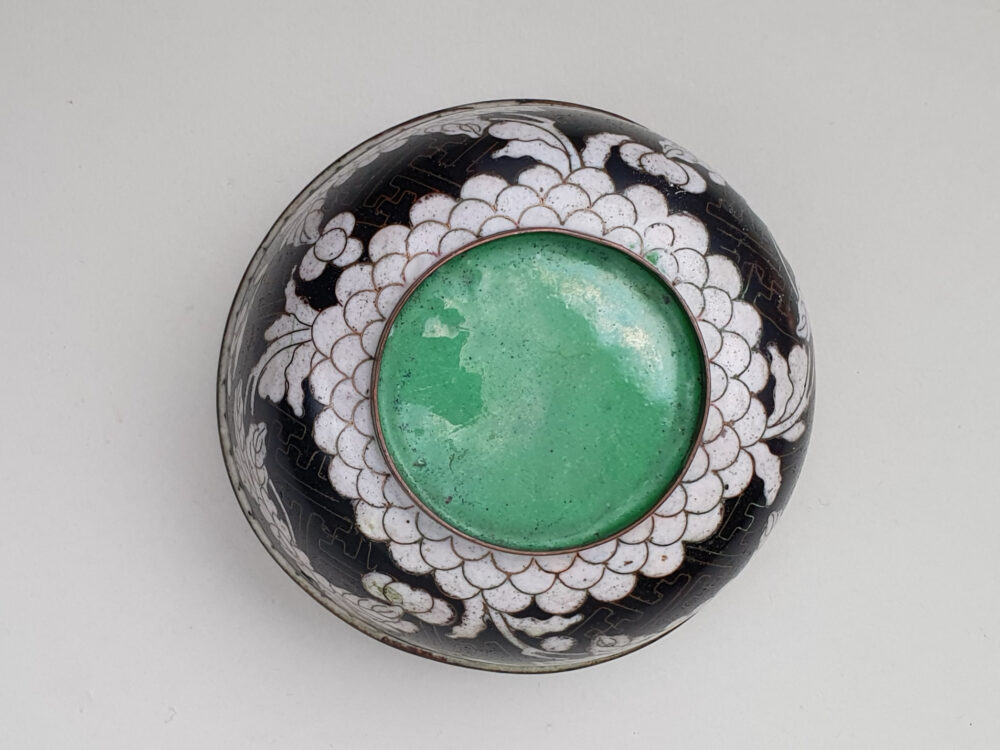 Decorative antique Japanese Cloisonné black Bowl with pretty flowers & turquoise interior