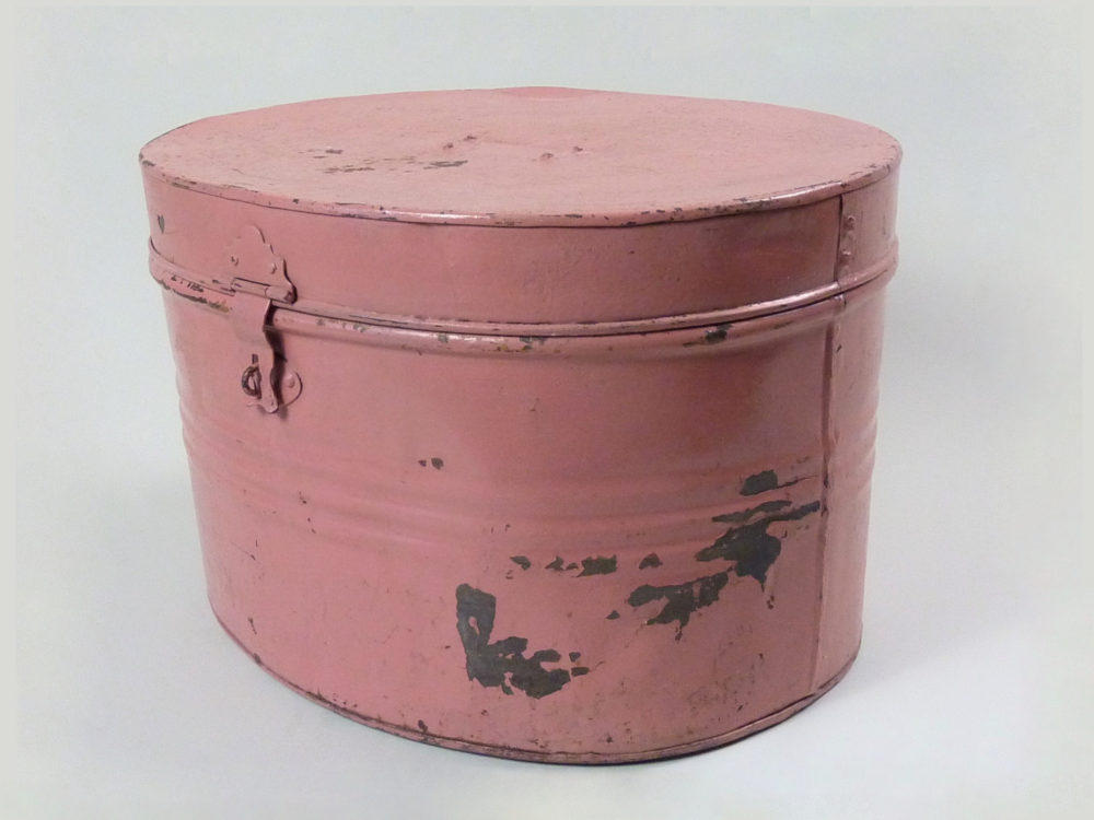 Decorative antique pink metal Hat Box