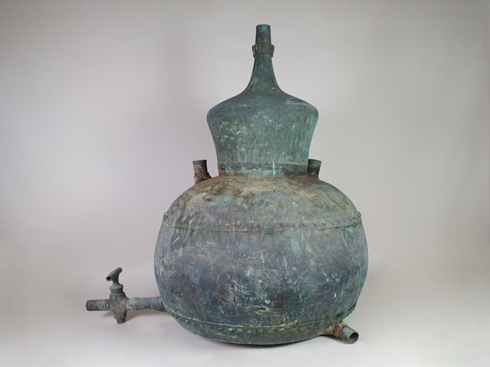 Large antique 19th century copper Cognac Still or Alembic