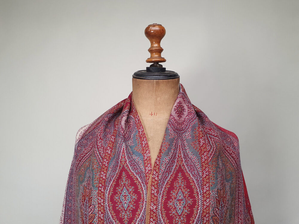 Large antique Victorian Paisley woollen piano Shawl