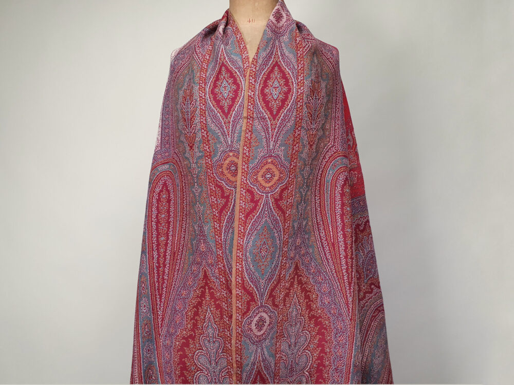 Large antique Victorian Paisley woollen piano Shawl