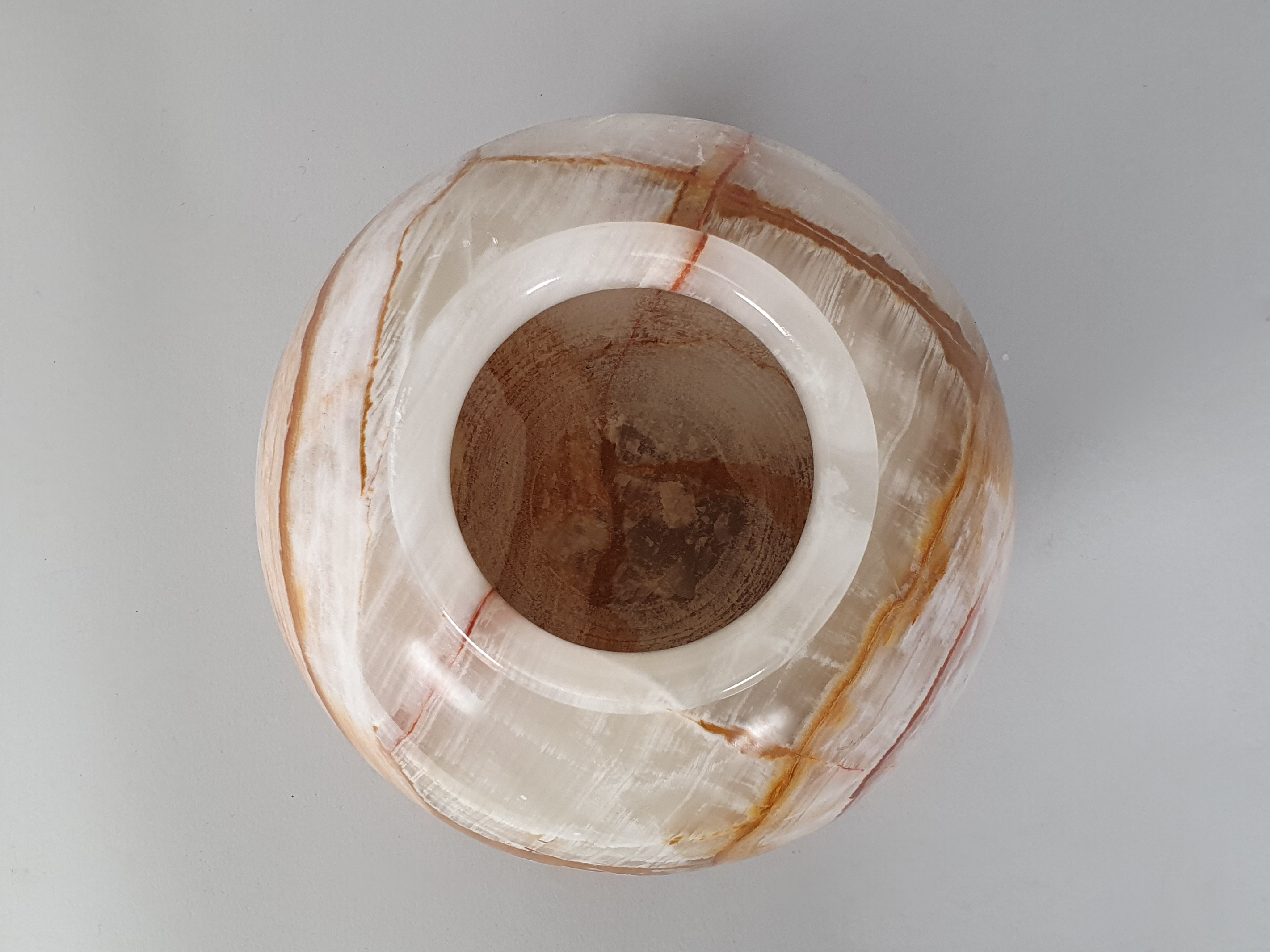 onyx vase from the top