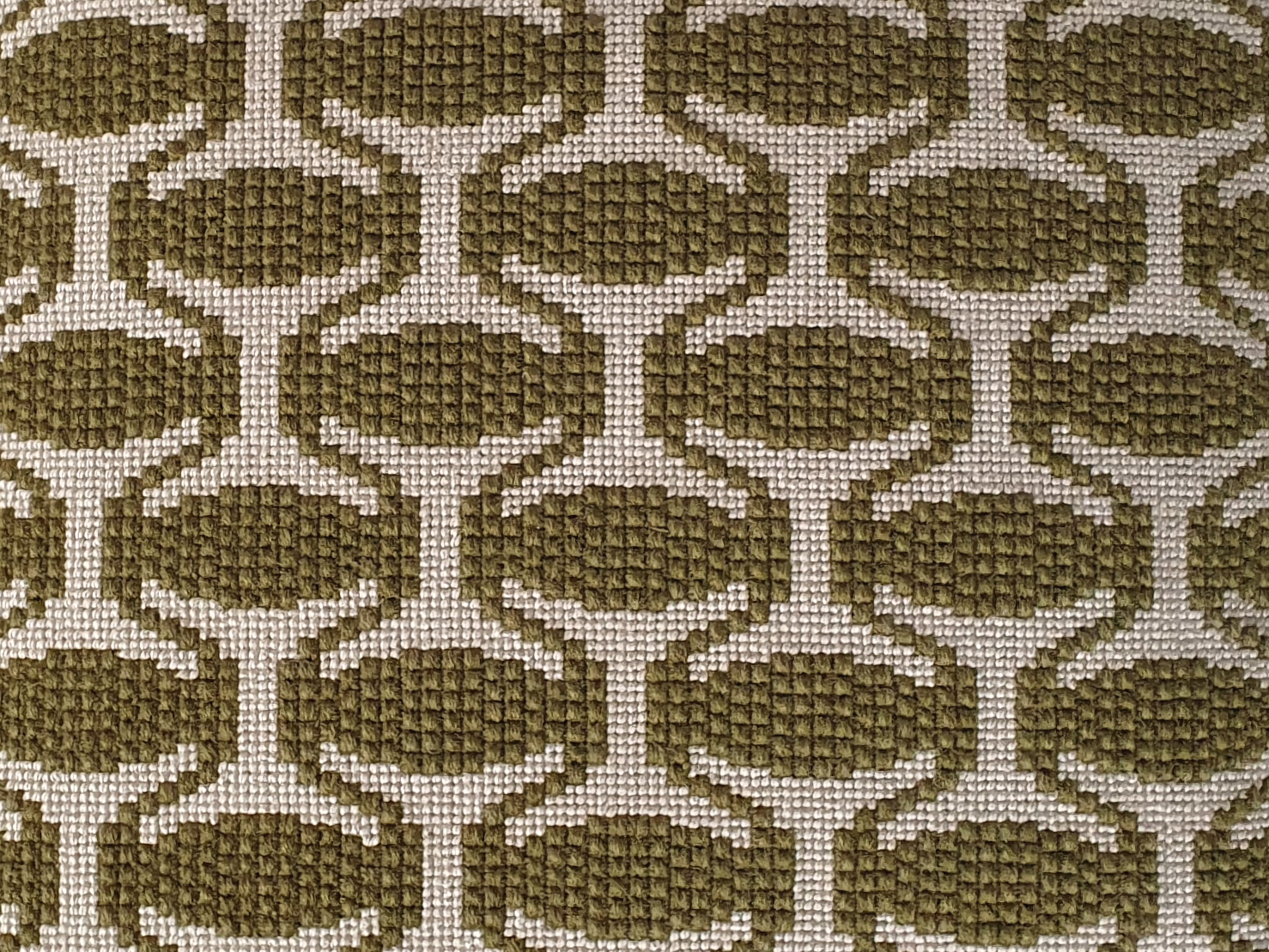 Mid century wool Cushion in geometric design close up