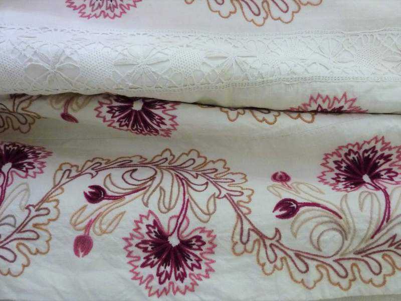 Bed Cover ~ Cotton, Crewel Work