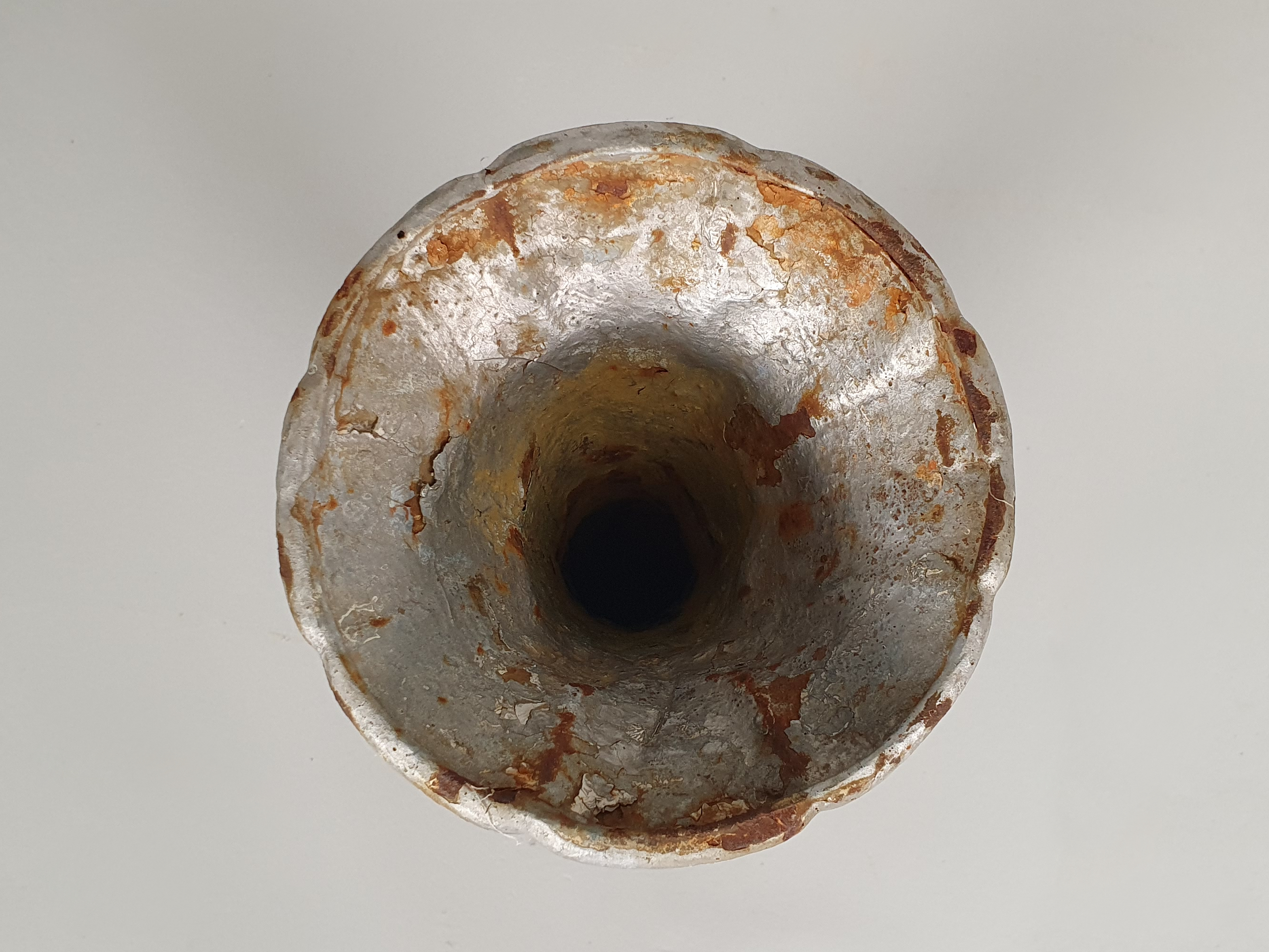 Art Deco cemetery vase from top