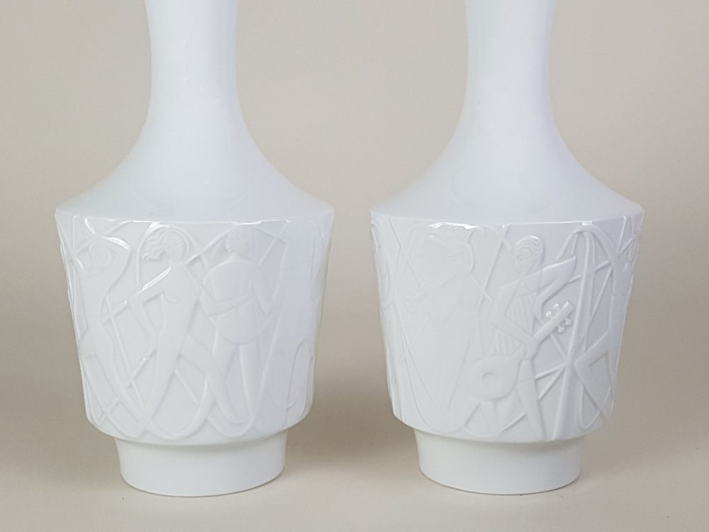 Pair of mid century antique Kurt Wendler for Edelstein white Vases