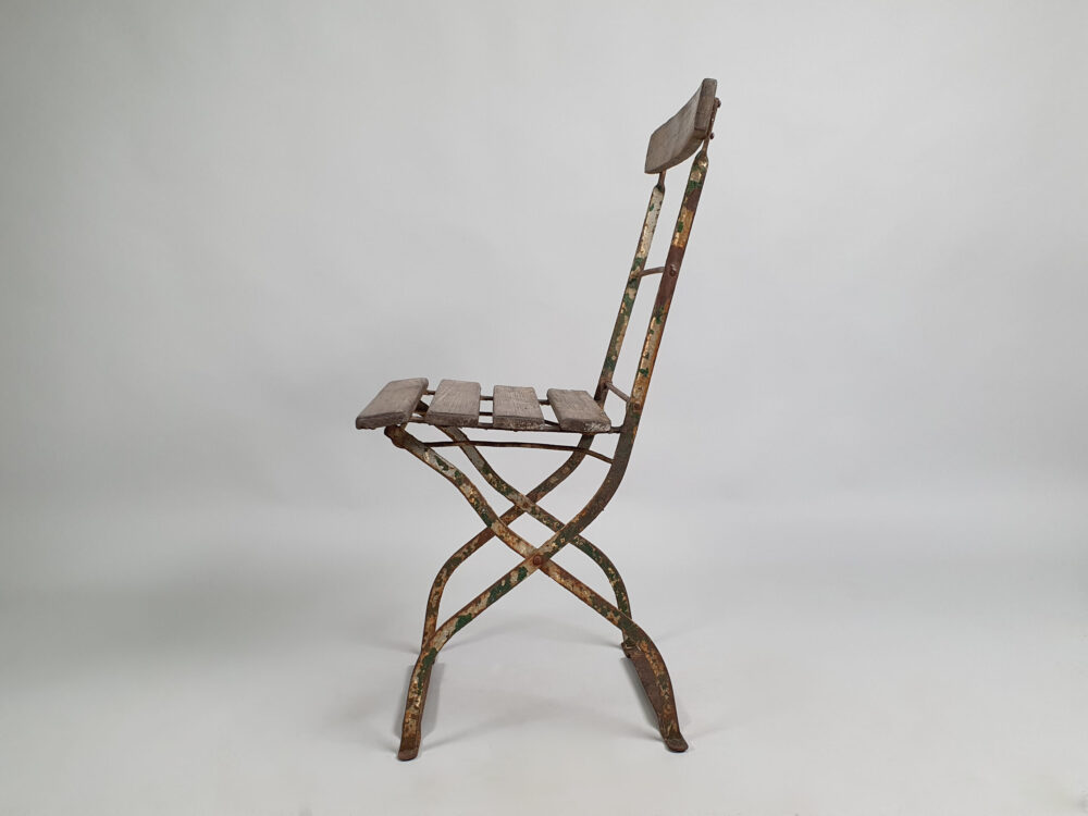 Set of 4 wooden folding antique Garden Chairs