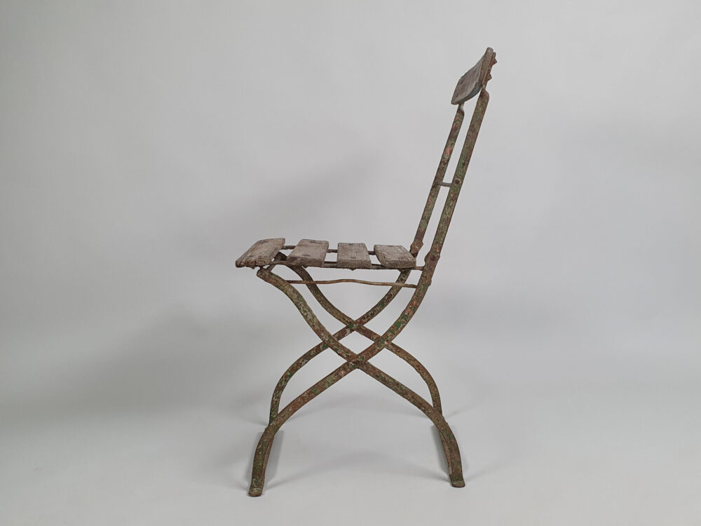Set of 4 wooden folding antique Garden Chairs