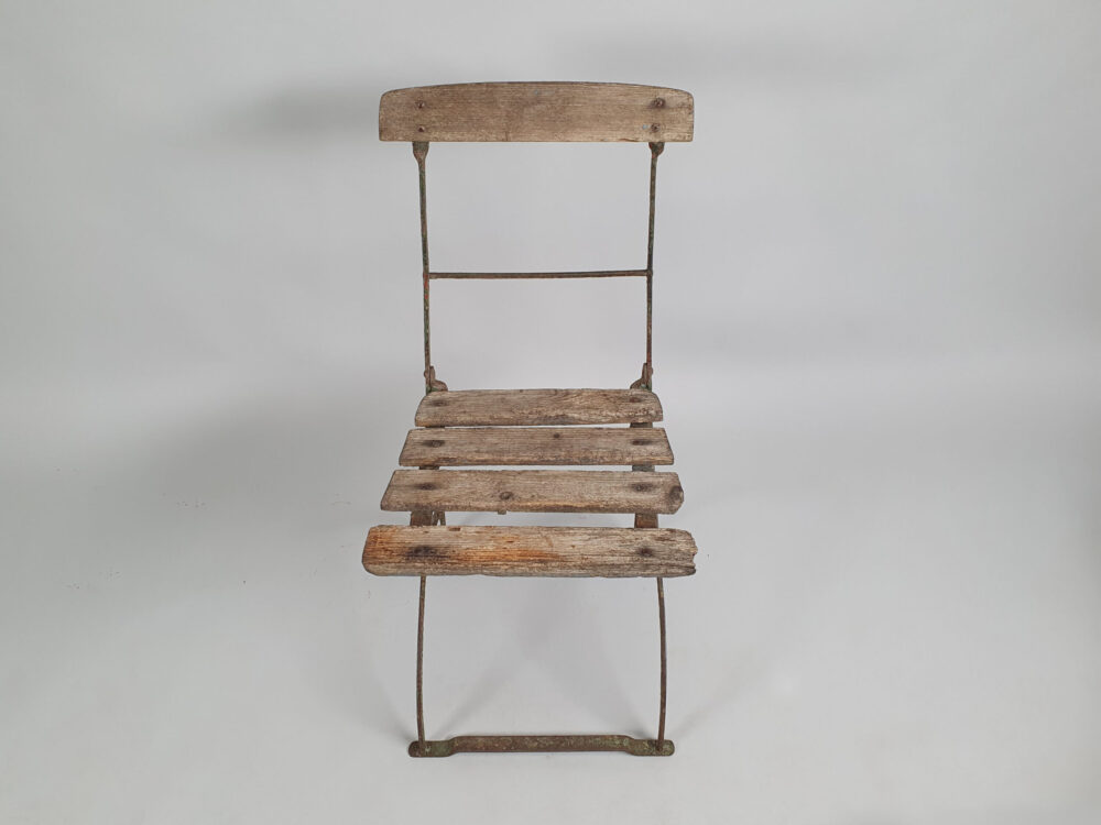 Set of 4 wooden folding antique Garden Chairs