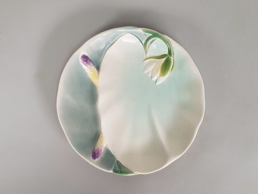 Set of 6 majolica water lily Asparagus Plate by Keller et Guerin Saint Clement