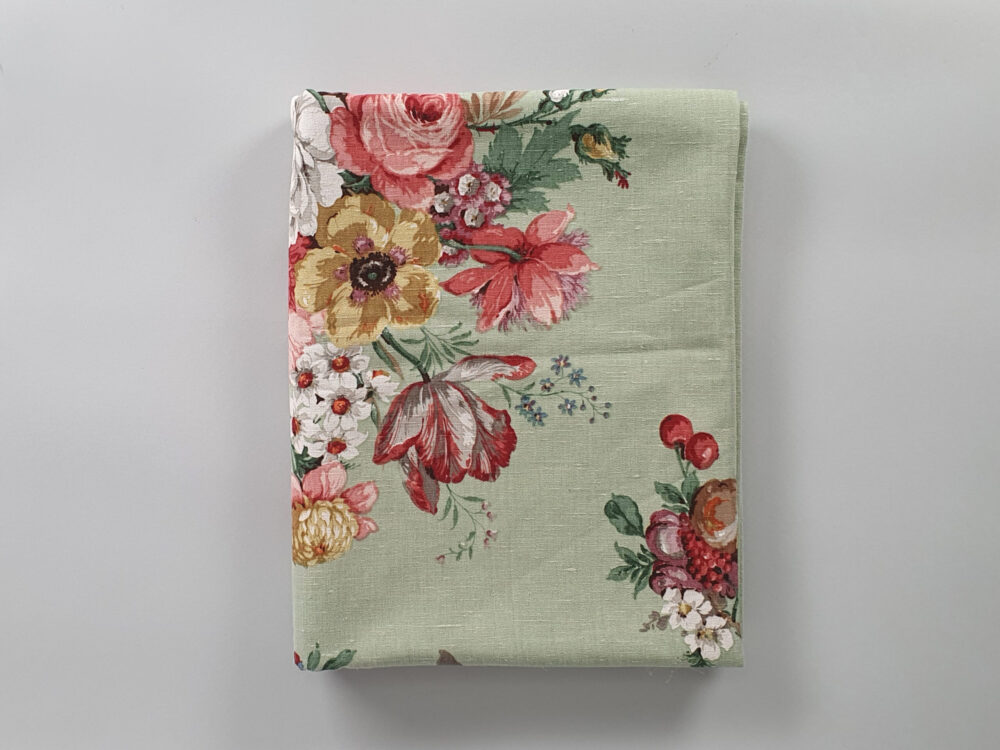 Unused Vintage 1950s Sanderson floral Linen Fabric (3.2 metres)