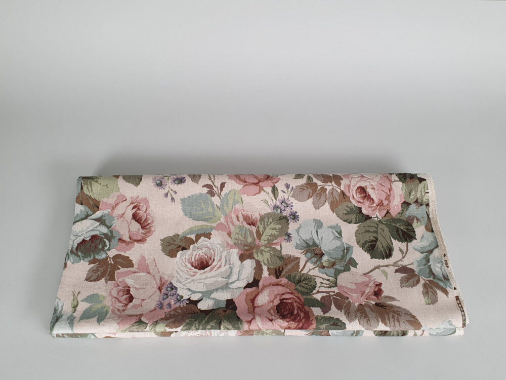 Unused Vintage 1950s Sanderson floral Linen Fabric 'Chelsea' (4.6metres)