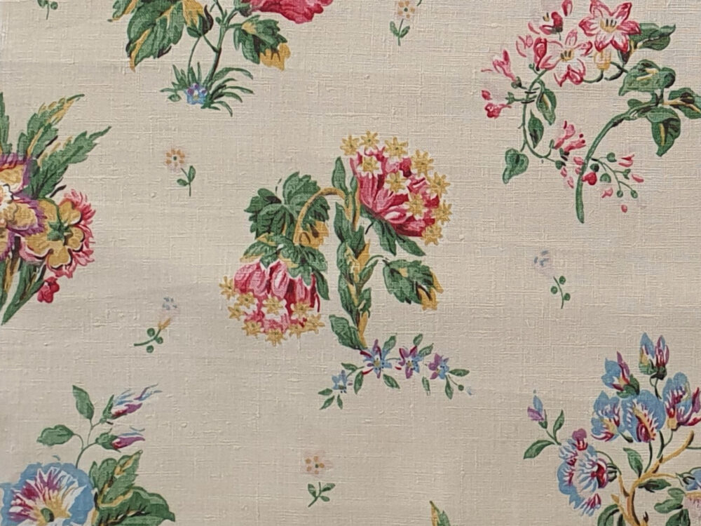 Unused vintage floral Linen Fabric (8 metres)