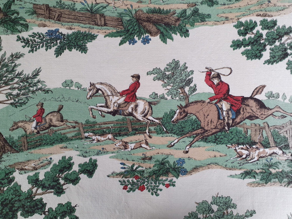 Vintage Equestrian Hunting Tally Ho linen Fabric (5 metres)